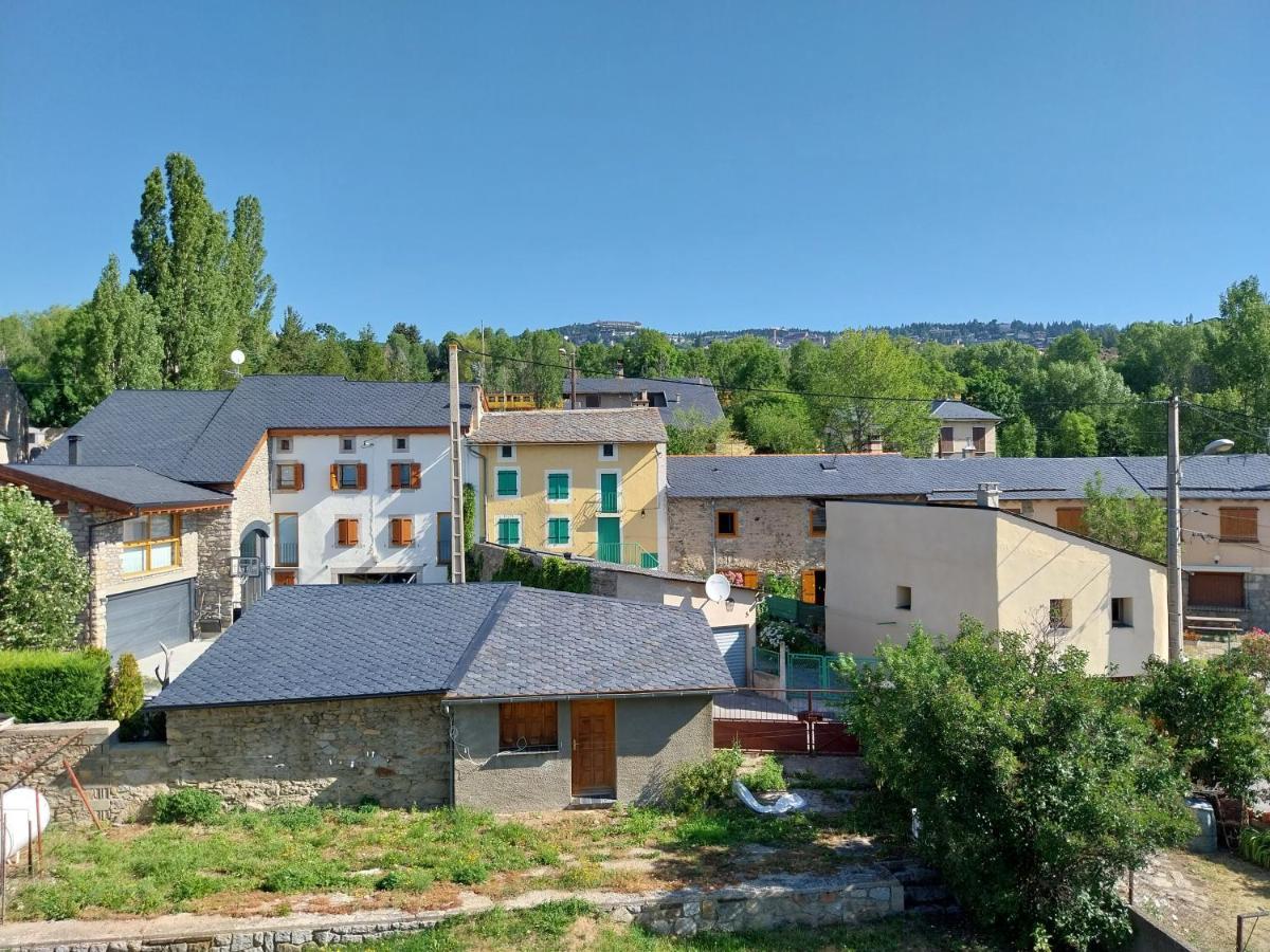 Hotel L'Oustalet Font-Romeu-Odeillo-Via Exterior foto